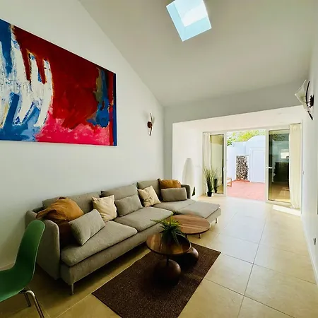 Timple 2 * Puerto del Carmen (Lanzarote)